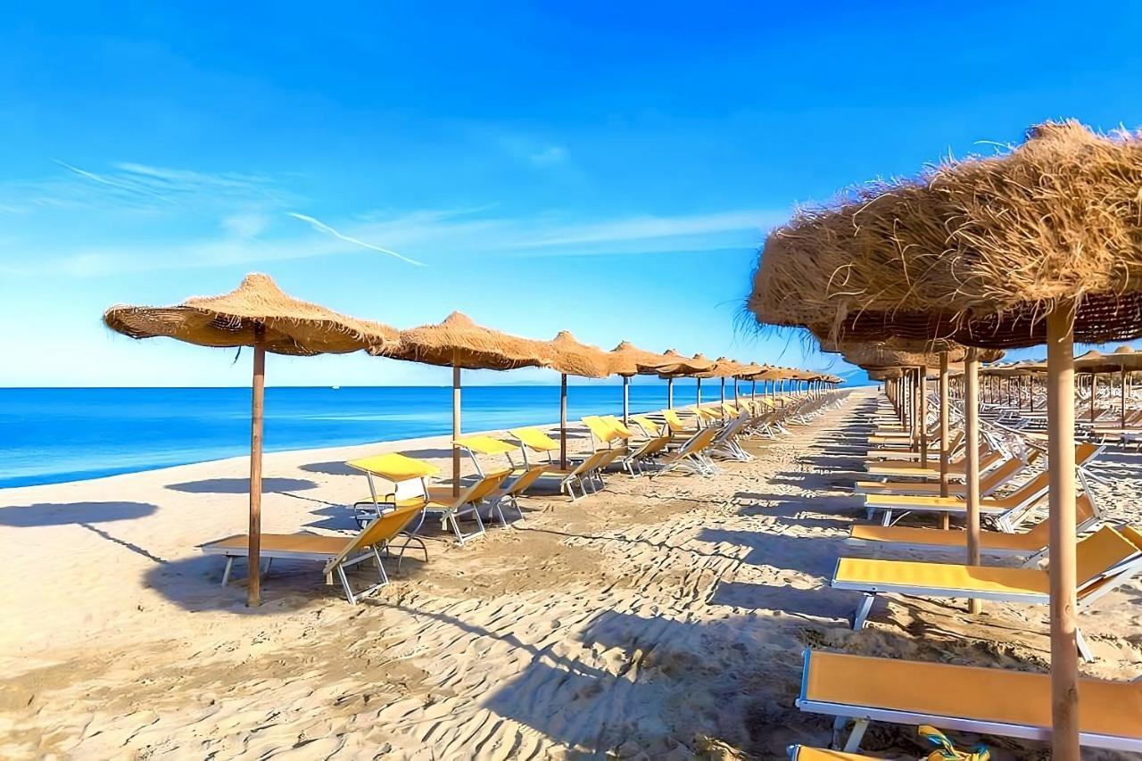 Regina Del Mare Holiday Apartments Tirrenia Eksteriør bilde