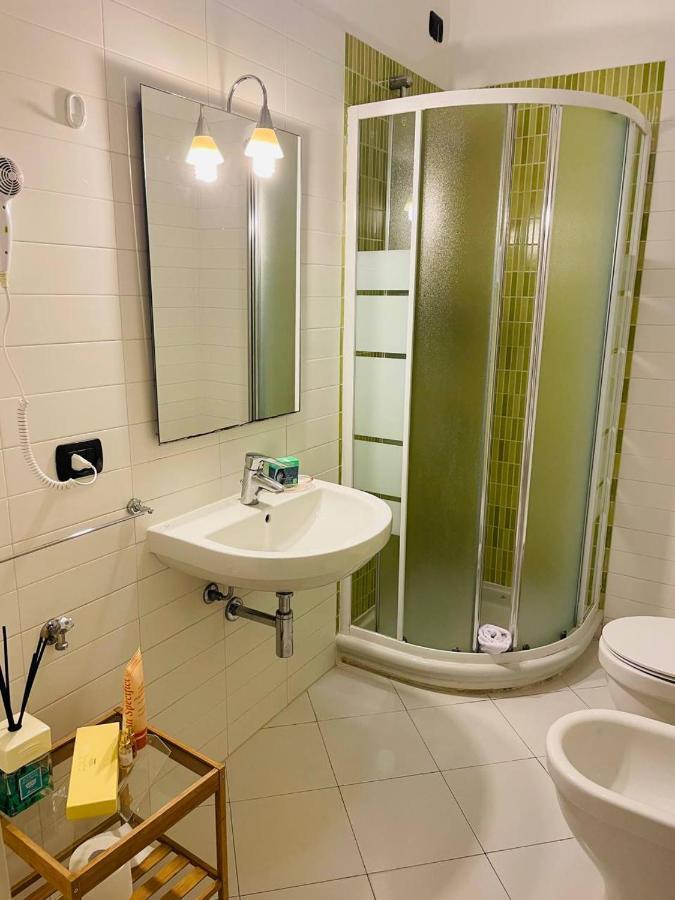 Regina Del Mare Holiday Apartments Tirrenia Eksteriør bilde