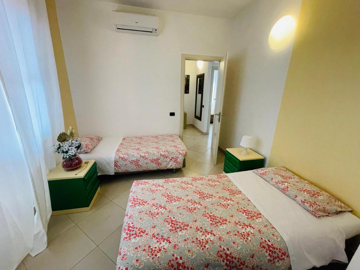 Regina Del Mare Holiday Apartments Tirrenia Eksteriør bilde