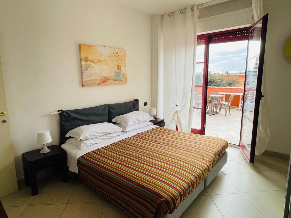 Regina Del Mare Holiday Apartments Tirrenia Eksteriør bilde