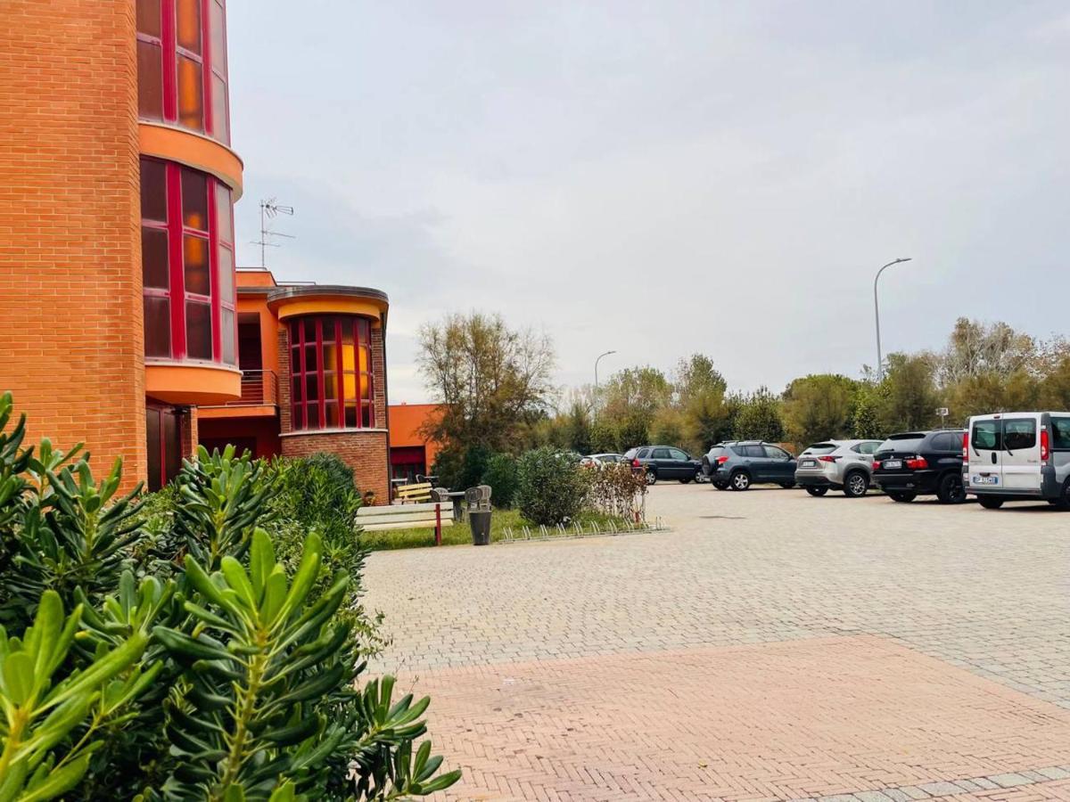 Regina Del Mare Holiday Apartments Tirrenia Eksteriør bilde