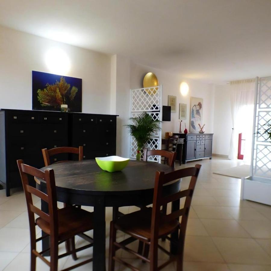 Regina Del Mare Holiday Apartments Tirrenia Eksteriør bilde