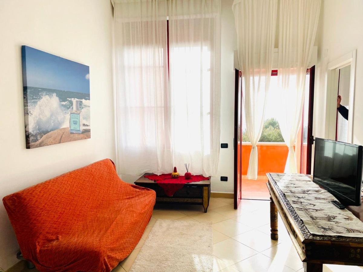 Regina Del Mare Holiday Apartments Tirrenia Eksteriør bilde