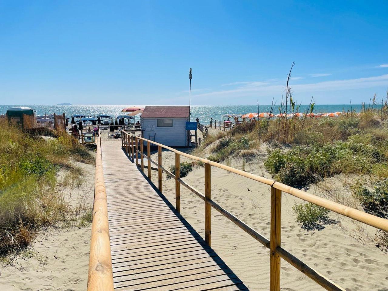 Regina Del Mare Holiday Apartments Tirrenia Eksteriør bilde
