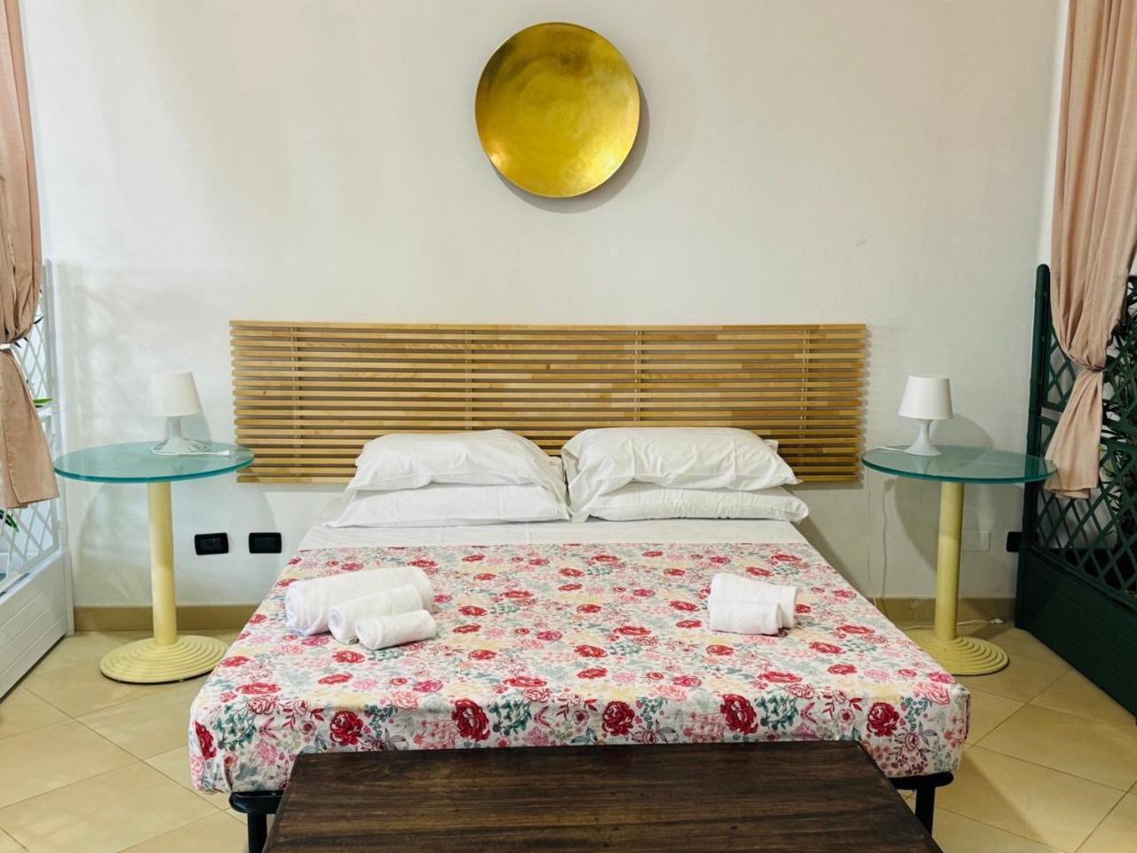 Regina Del Mare Holiday Apartments Tirrenia Eksteriør bilde